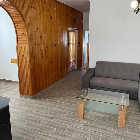 Pingvin Cukraszda Apartman Balatonmariafurdo Exterior photo